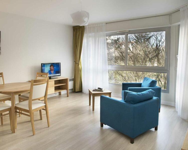 Aparthotel Domitys Paris Plaisance Esterno foto